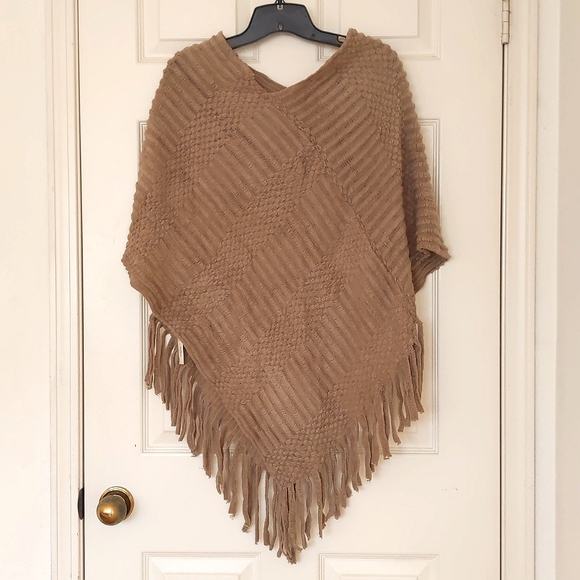 NWT. Sweater Shawl Poncho Pullover with multi patterns. - Picture 1 of 4